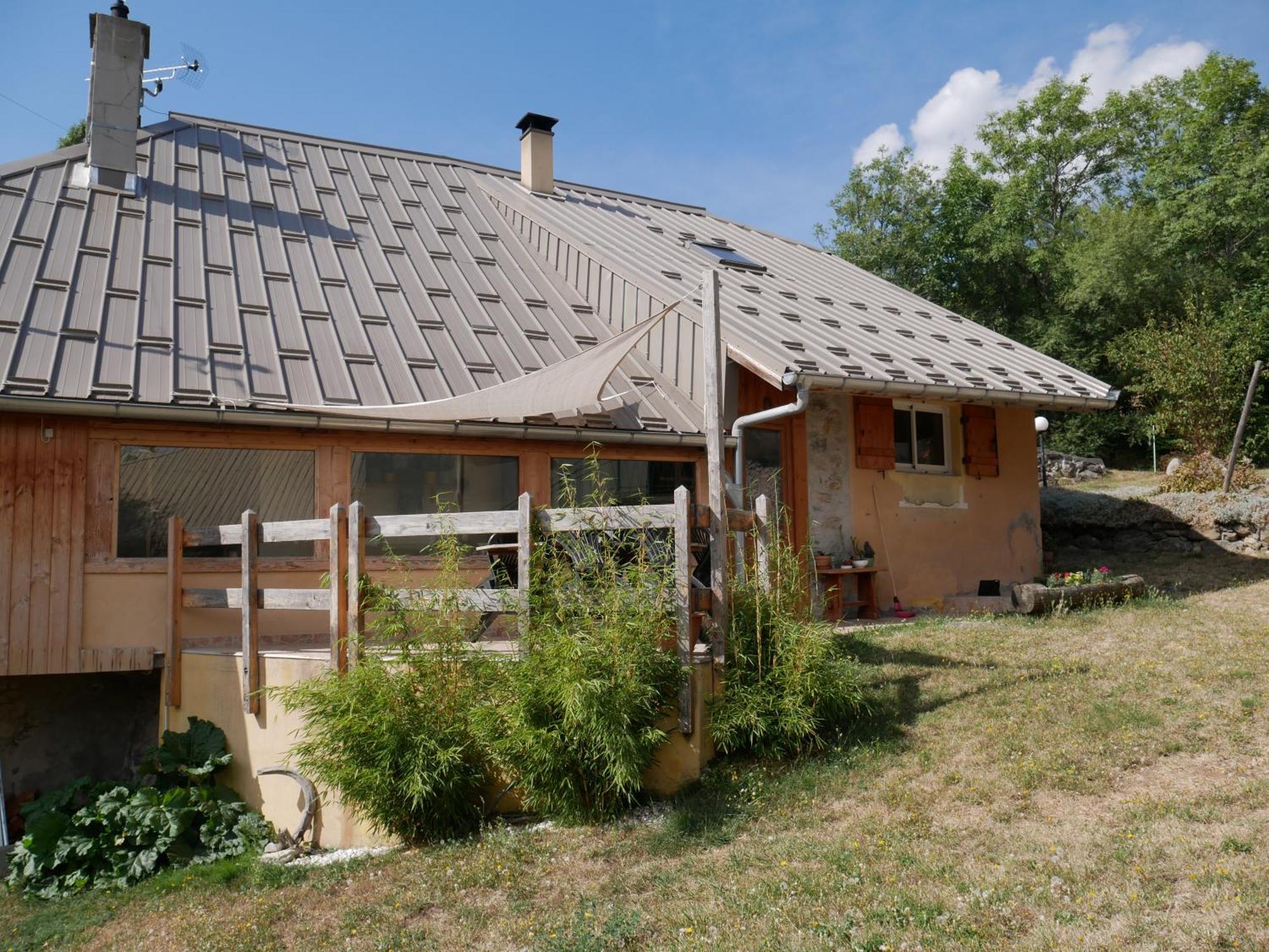 Les Jehans Chateauroux-les-Alpes Eksteriør bilde